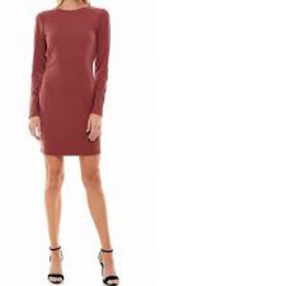 SOCIALITE knit mini dress sz Large side cut out